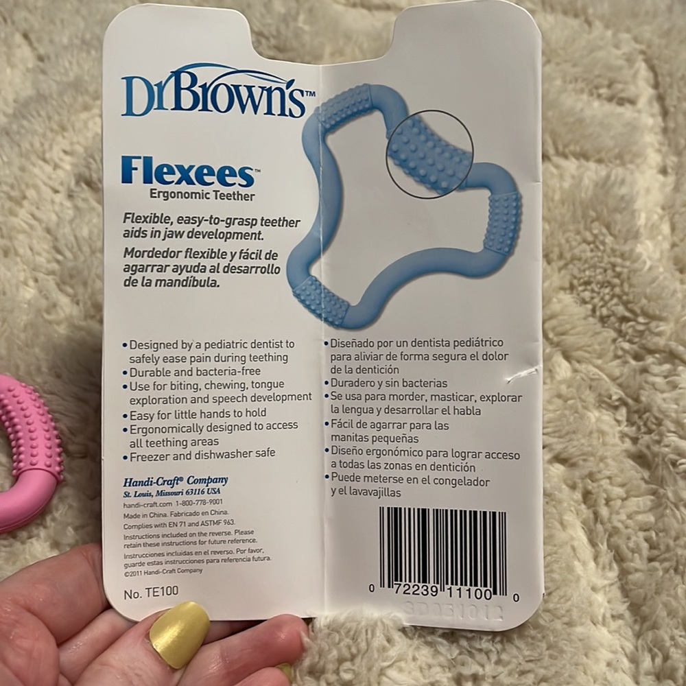Dr Brown’s Baby Teether - Picture 5 of 5